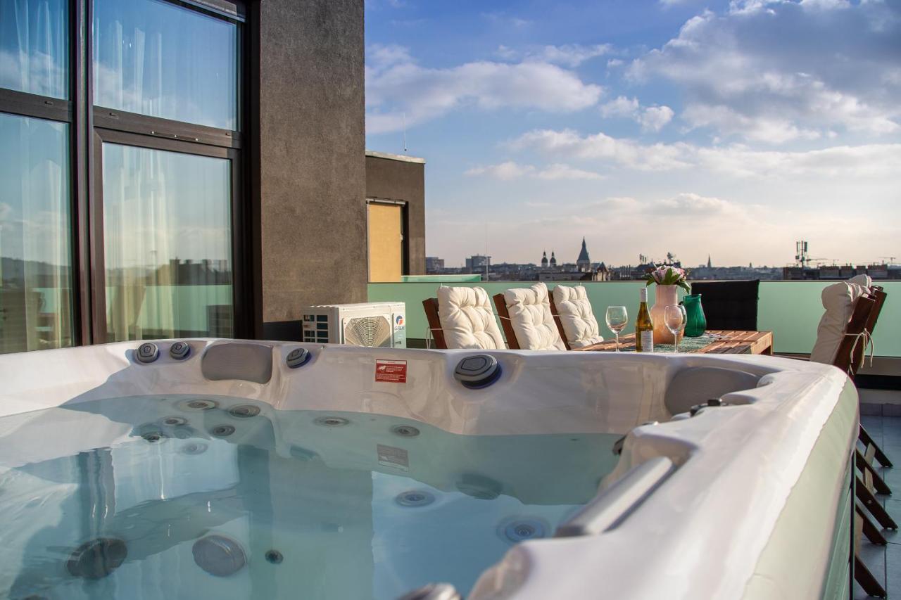 Апартаменты Centropolitan Penthouse #Jacuzzi #Freeparking Будапешт Экстерьер фото